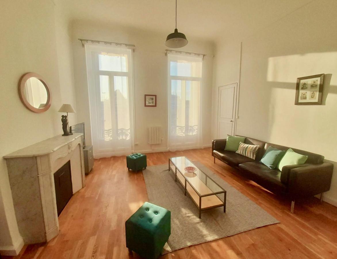 Spacieux Et Lumineux Appartement Vue Mer Joliette Marsella Exterior foto
